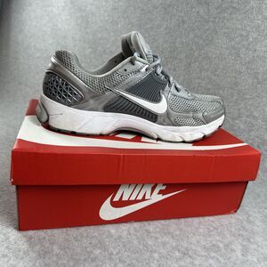 Nike Air Zoom Vomero 5 ‘Wolf Grey’ Men’s Style : FJ4151-003 - Size 10.5 Sneakers